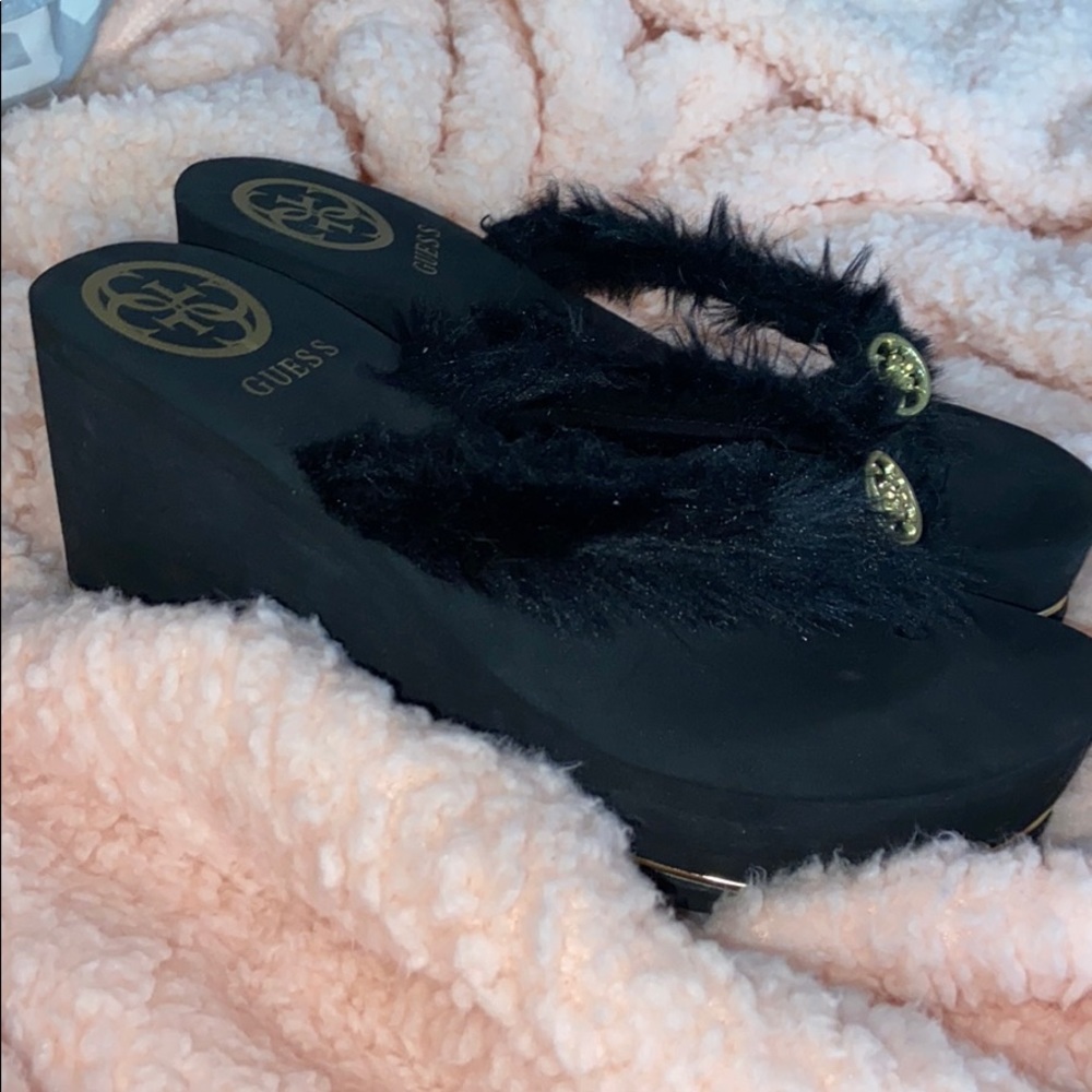 (SOLD) Guess Black and Gold Platform Sandals